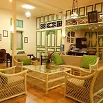 Sitinggil Muncul
