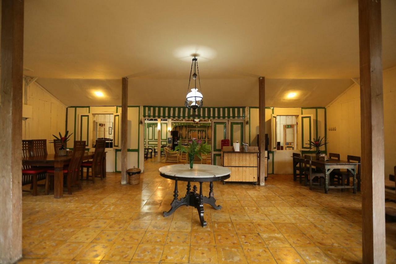 Rumah pedesaan Sitinggil Muncul *